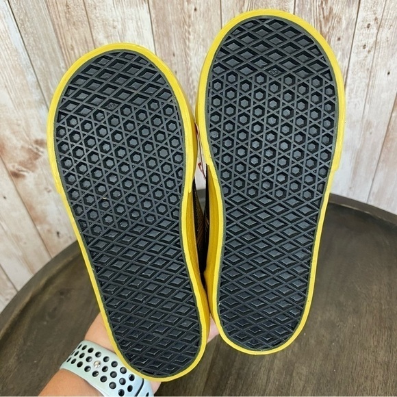 Vans x Harry Potter Old Skool V Goldensnitch Sneaker Size 4.5 Toddler - Picture 7 of 10